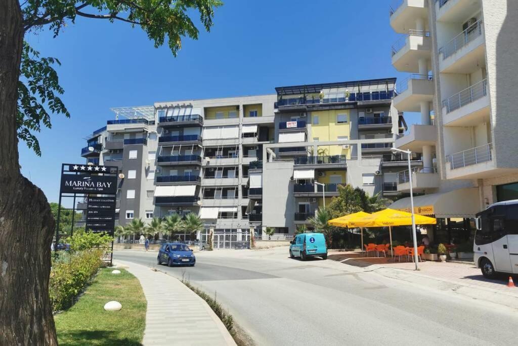 Vlorë Spectacular Seaview Apartment מראה חיצוני תמונה