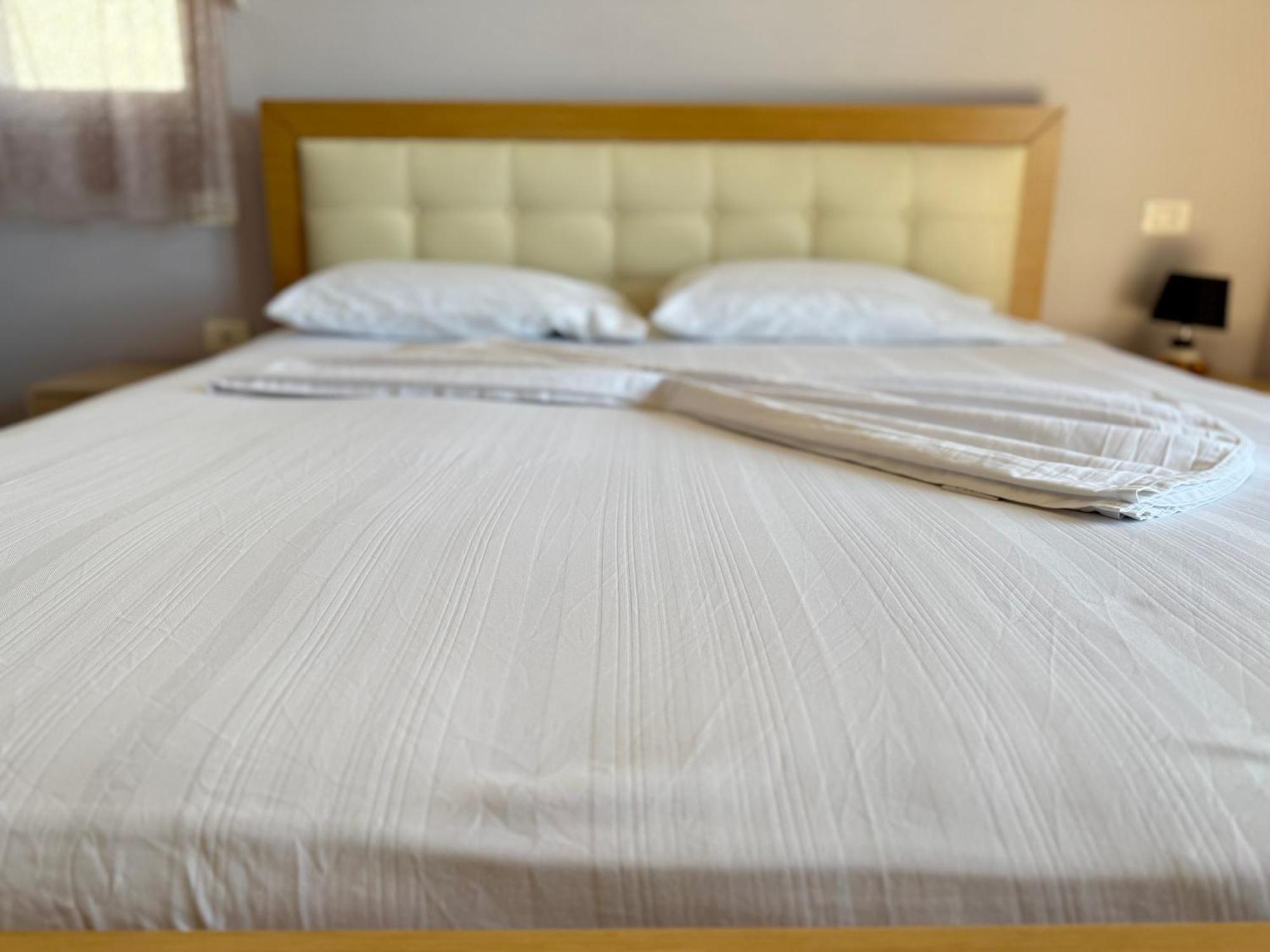 Vlorë Spectacular Seaview Apartment מראה חיצוני תמונה